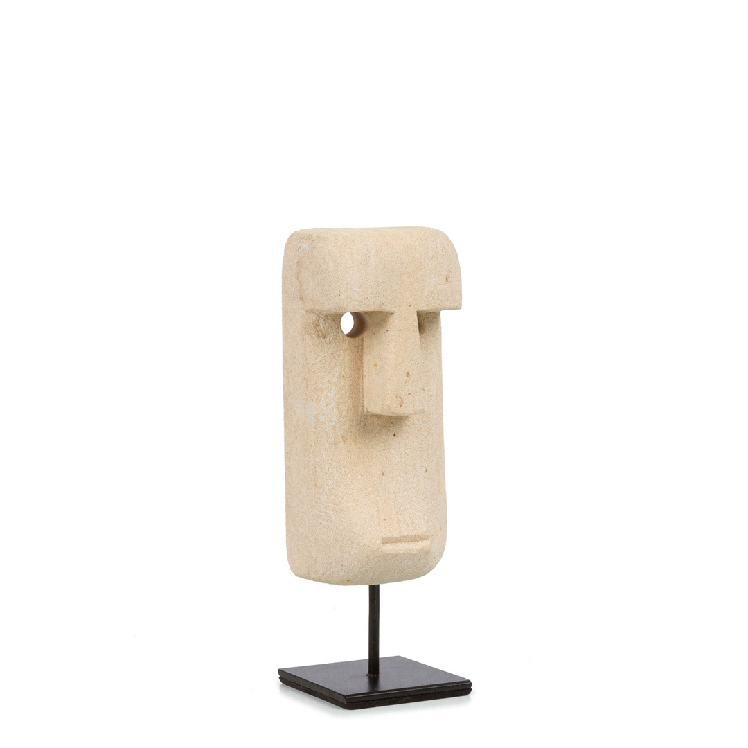 Kilátás The Sumba Stone #20 on Stand The Sumba Stone #20 on Stand