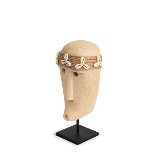 Jelölje be Bazar Bizar Sumba Stone #34 — homokkő dekoráció csigaházakkal, állványon, 19 cm