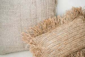 BAZAR BIZAR Raffia rafia párnahuzat 30×50 cm, natúr, rojtos small 16