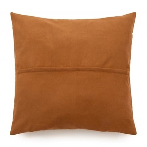 Négy paneles bőr párnahuzat - Camel - 60x60 small 1
