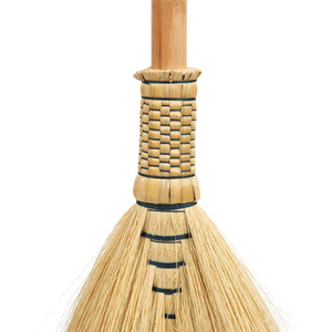 Bazar Bizar The Big Broom Natural dekorációs seprű JAAT011N 1 Bazar Bizar The Big Broom Natural dekorációs seprű JAAT011N small 1