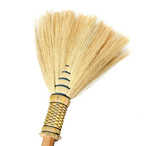 Bazar Bizar The Big Broom Natural dekorációs seprű JAAT011N 2 Bazar Bizar The Big Broom Natural dekorációs seprű JAAT011N small 2