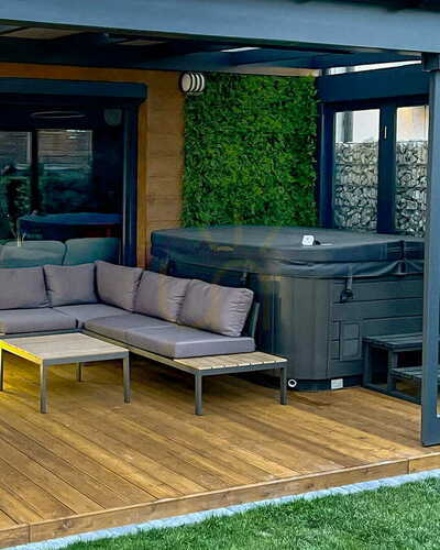 Jelölje be Green Designers Znakocica UV műnövény falpanel 50 × 50 cm