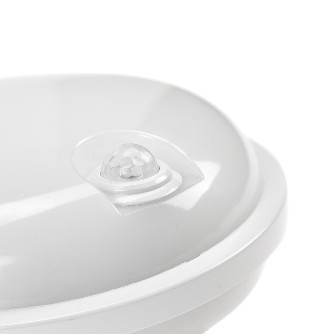 Kilátás Technic Channel lámpa 20 W Nw 230 V 120st Ip54 Ik07 220x60mm fehér kerek Pir mozgásérzékelő Technic Channel lámpa 20 W Nw 230 V 120st Ip54 Ik07 220x60mm fehér kerek Pir mozgásérzékelő