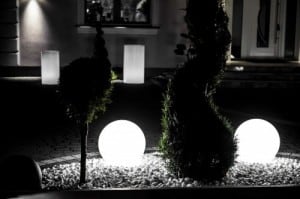 Fehér dekoratív kerti gömb LUNA BALL 25 cm – LED E27, PREMIUM, UV-álló small 4