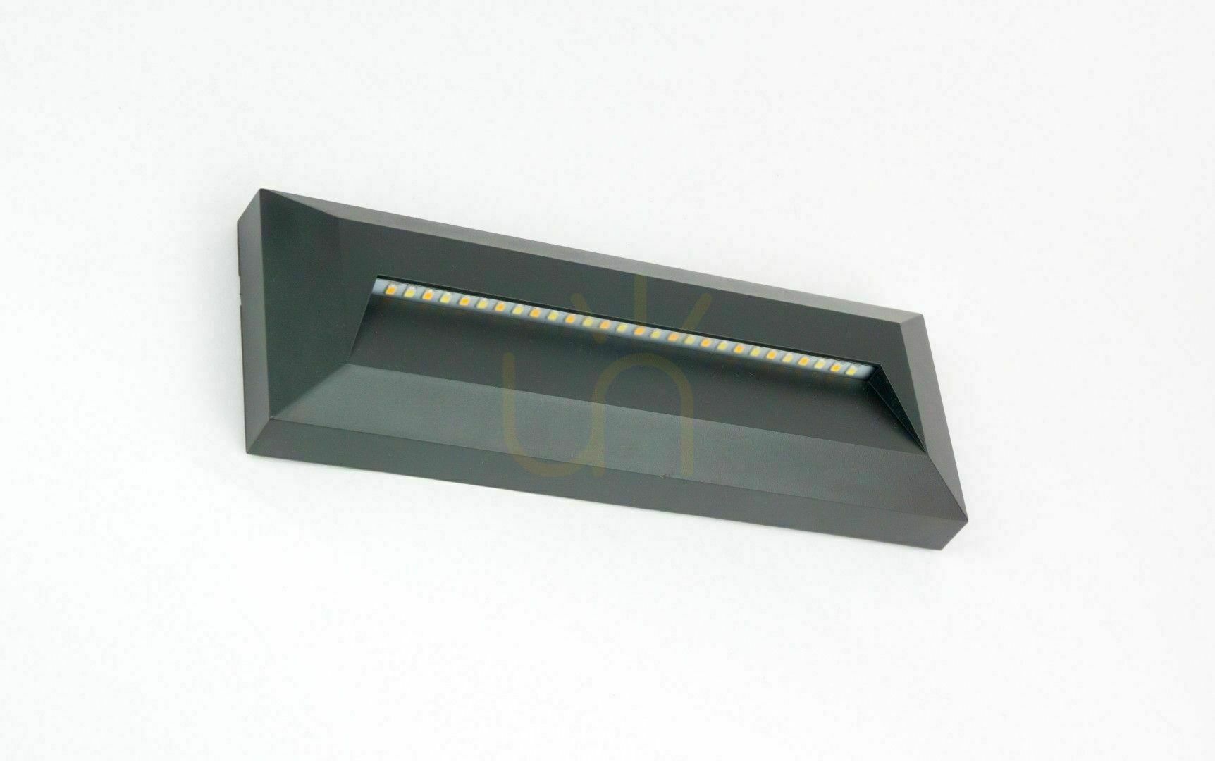 Előnézet Kültéri fali lámpa SU-MA MUR PC 2502C DG sötét hamu 3W LED Kültéri fali lámpa SU-MA MUR PC 2502C DG sötét hamu 3W LED