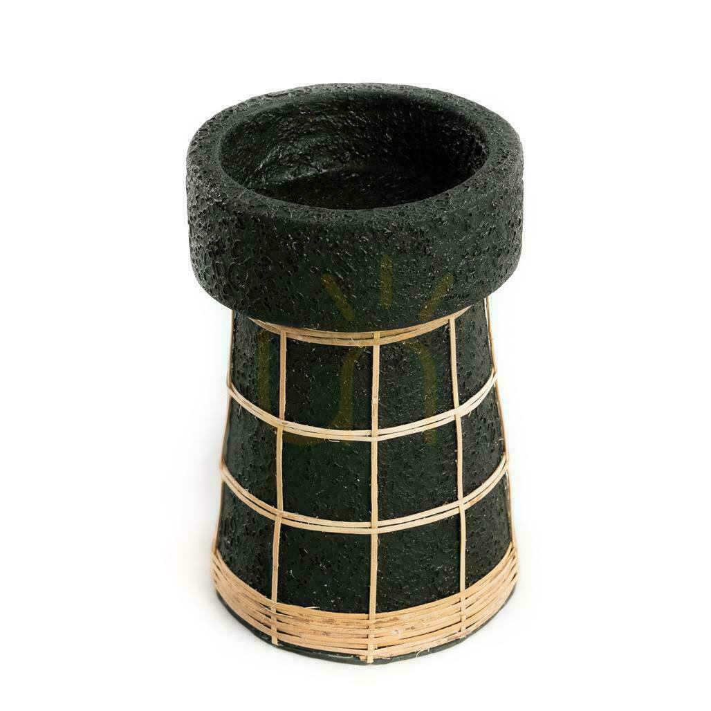 Jelölje be BAZAR BIZAR Serene terrakotta-rattan gyertyatartó fekete természetes 20 cm BAZAR BIZAR Serene terrakotta-rattan gyertyatartó fekete természetes 20 cm