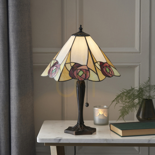 Jelölje be Ingram Tiffany asztali lámpa többszínű 64184 Interiors.