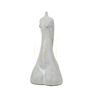 Női alak szobor Gallery Direct homok polirezin 38 cm 1 Női alak szobor Gallery Direct homok polirezin 38 cm small 1