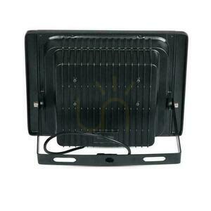 V-TAC napelemes LED projektor 16W fekete IP65, távirányító, időzítő VT-40W 4000K 1050lm 1 V-TAC napelemes LED projektor 16W fekete IP65, távirányító, időzítő VT-40W 4000K 1050lm small 1