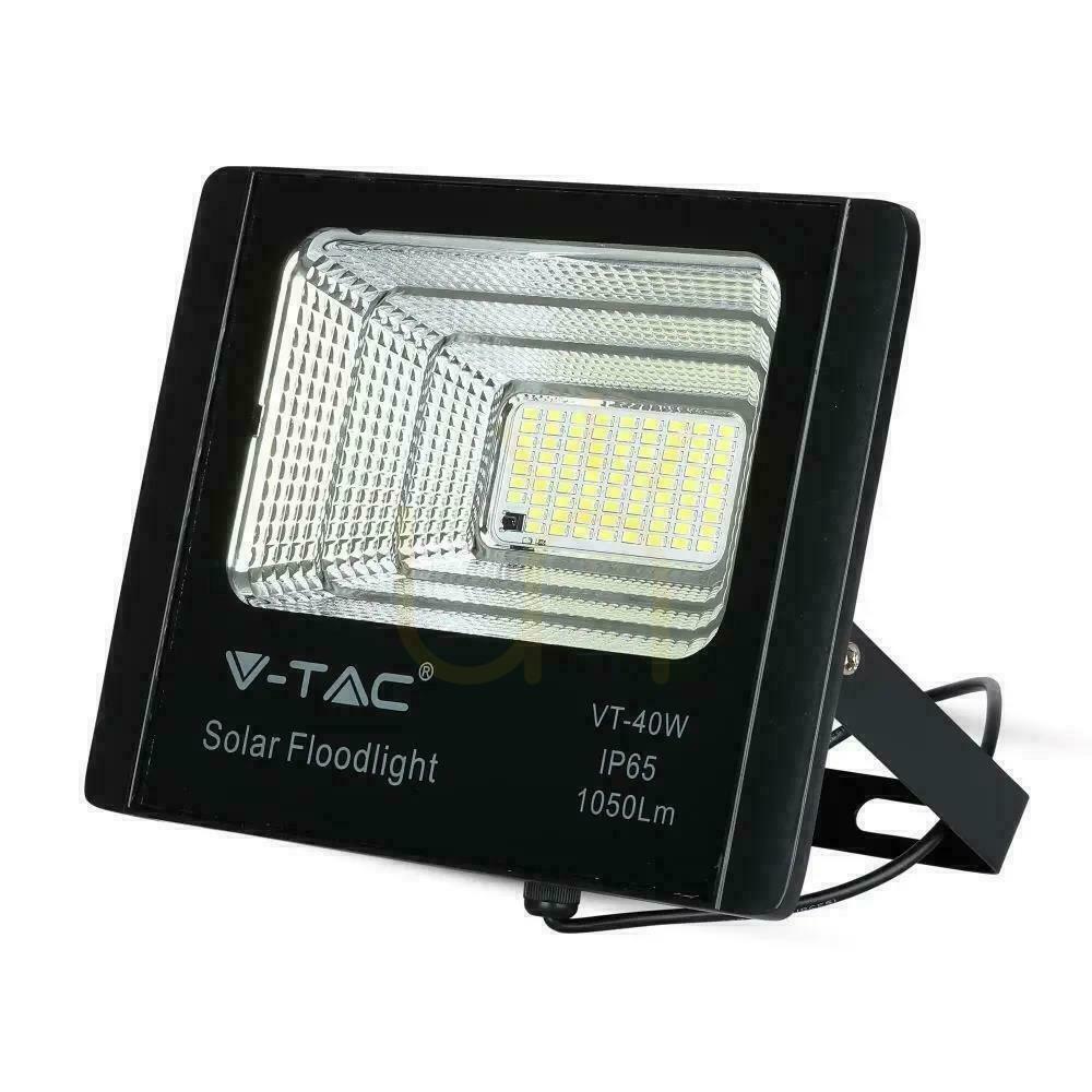 Kilátás V-TAC napelemes LED projektor 16W fekete IP65, távirányító, időzítő VT-40W 4000K 1050lm V-TAC napelemes LED projektor 16W fekete IP65, távirányító, időzítő VT-40W 4000K 1050lm