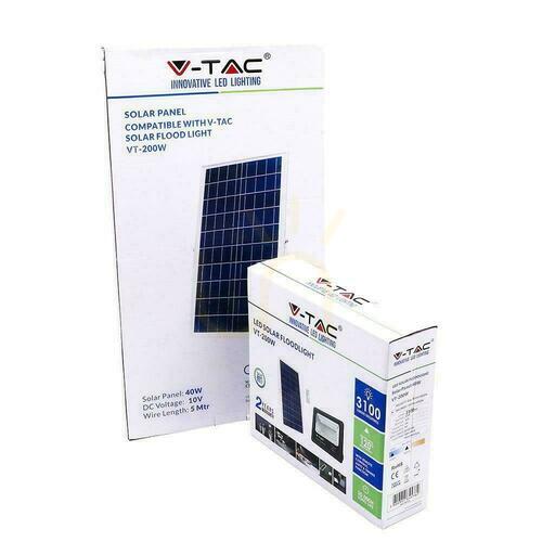 Jelölje be V-TAC napelemes LED projektor 40W fekete IP65, távirányító, időzítő VT-200W 6000K 3100lm