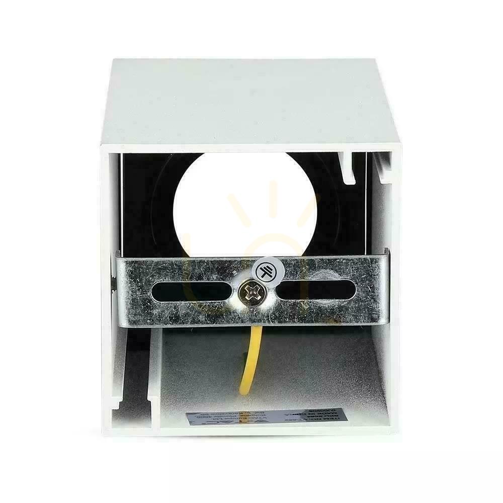 Előadás V-TAC GU10 négyzet alakú, felszíni mennyezeti lámpatest fehér+fekete 74x74x140mm VT-882-Q 3 év garancia V-TAC GU10 négyzet alakú, felszíni mennyezeti lámpatest fehér+fekete 74x74x140mm VT-882-Q 3 év garancia