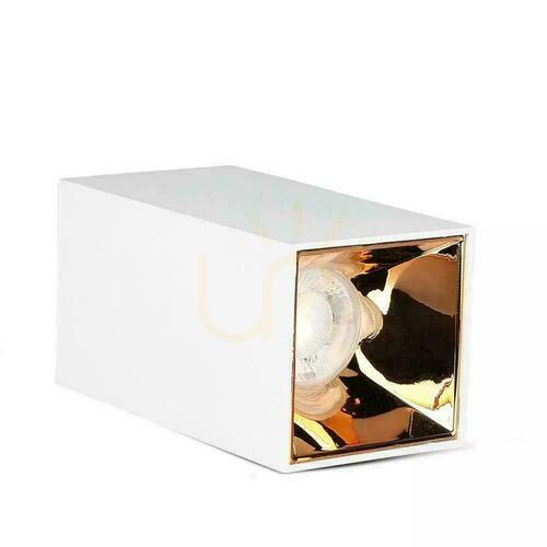 Jelölje be V-TAC GU10 négyzet alakú felszíni mennyezeti lámpatest Fehér+Rózsaszín arany 74x74x140mm VT-882-Q 3 év garancia