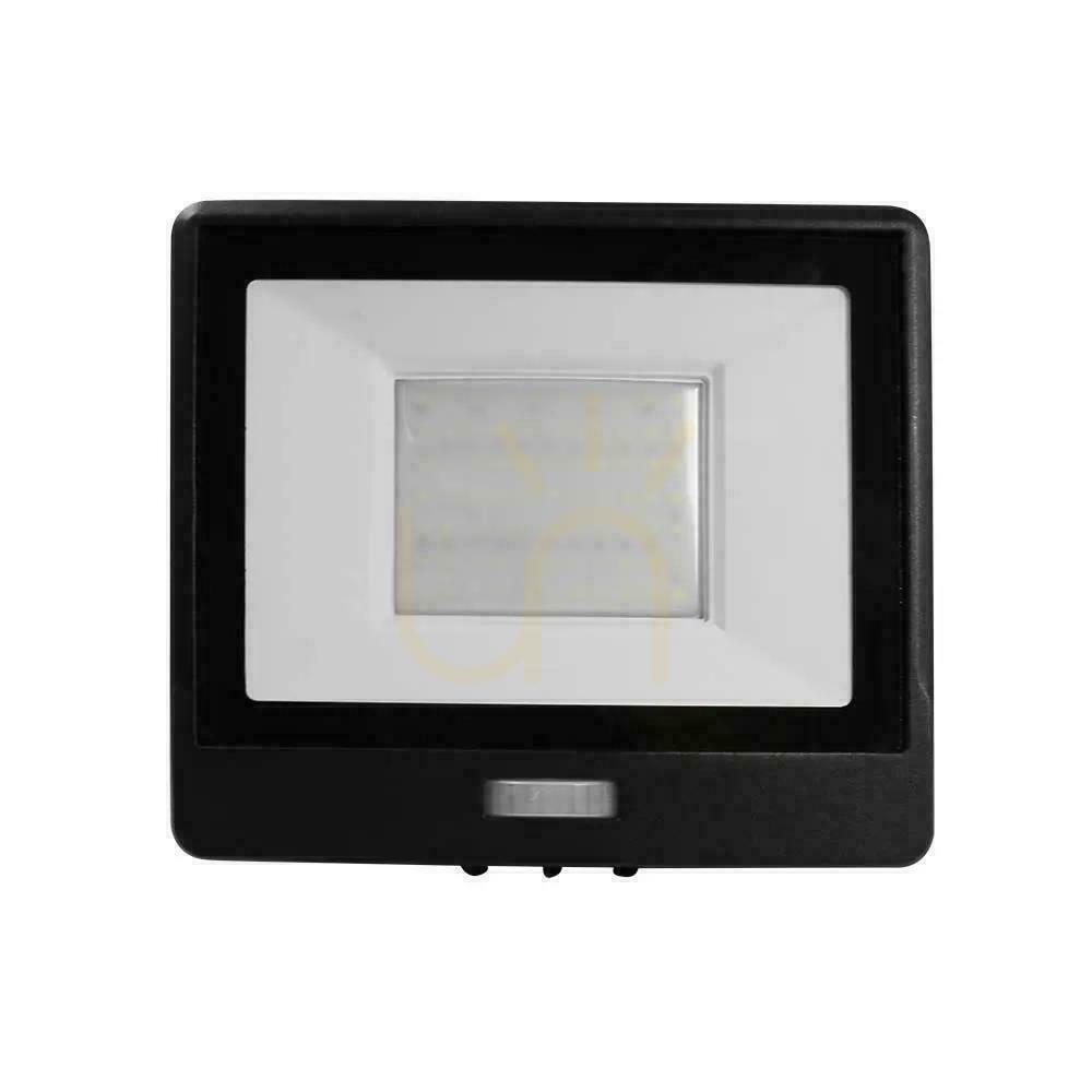 Kilátás LED projektor V-TAC 50W SAMSUNG CHIP mozgásérzékelő fekete kábel 1M VT-158S-1 6400K 4000lm 5 év garancia LED projektor V-TAC 50W SAMSUNG CHIP mozgásérzékelő fekete kábel 1M VT-158S-1 6400K 4000lm 5 év garancia