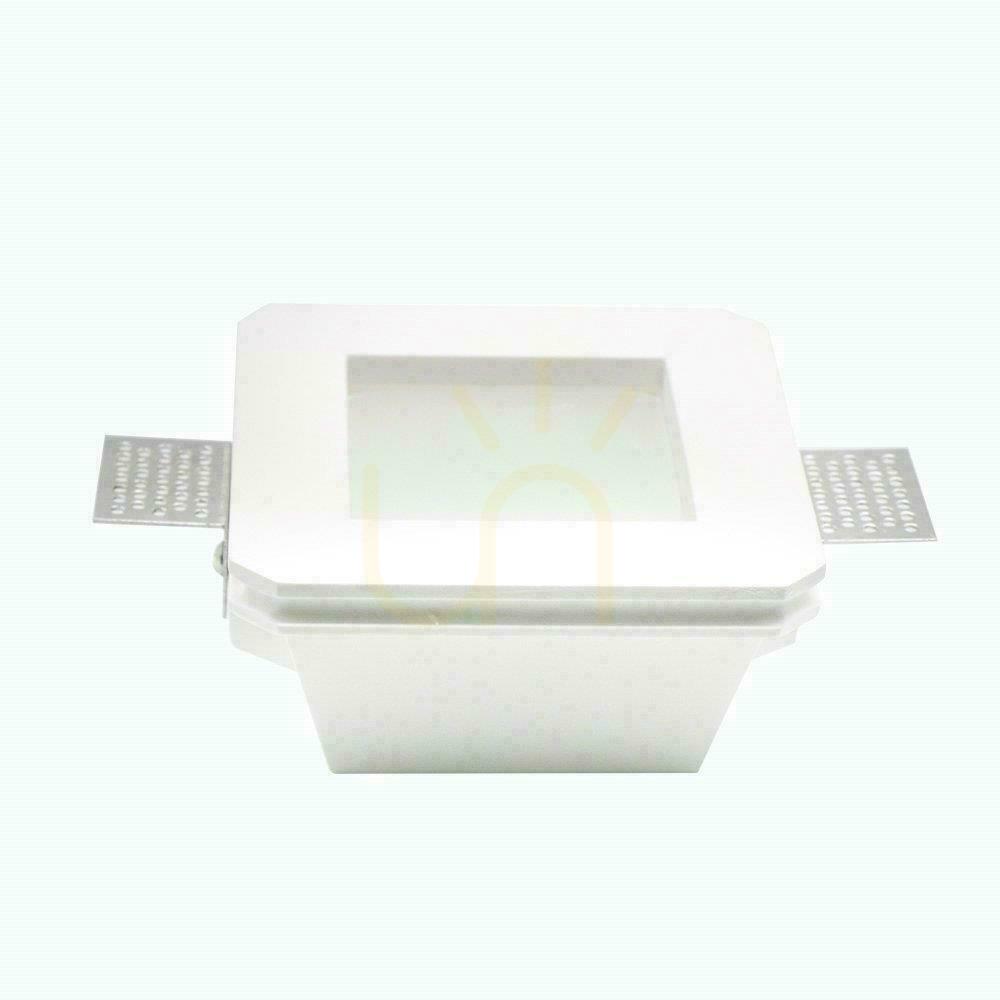 Jelölje be V-TAC GIPS GU10 süllyesztett matt üveg négyzet 120x120 fehér VT-801SQ háló. V-TAC GIPS GU10 süllyesztett matt üveg négyzet 120x120 fehér VT-801SQ háló.