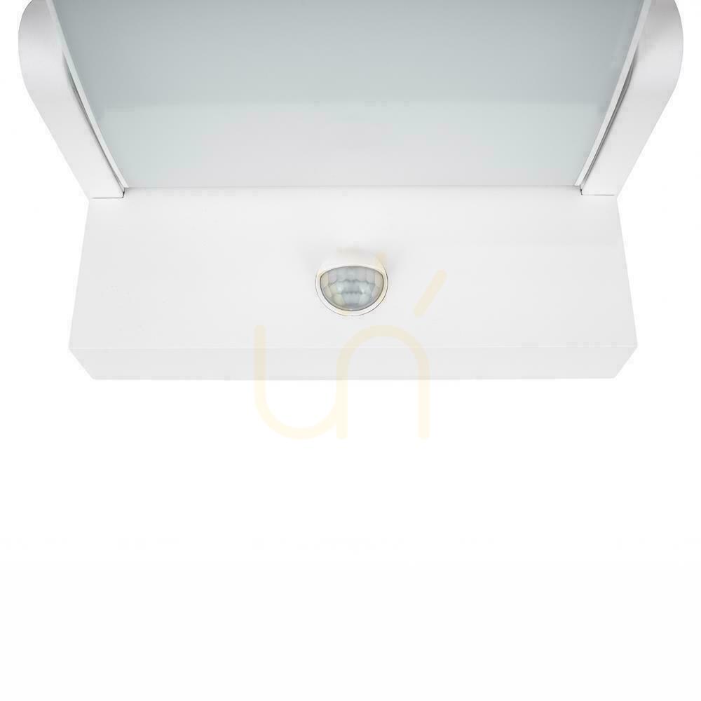 Előnézet V-TAC 17W LED projektoros homlokzati lámpatest mozgásérzékelő fehér IP65 VT-11020S 4000K 2520lm. V-TAC 17W LED projektoros homlokzati lámpatest mozgásérzékelő fehér IP65 VT-11020S 4000K 2520lm.