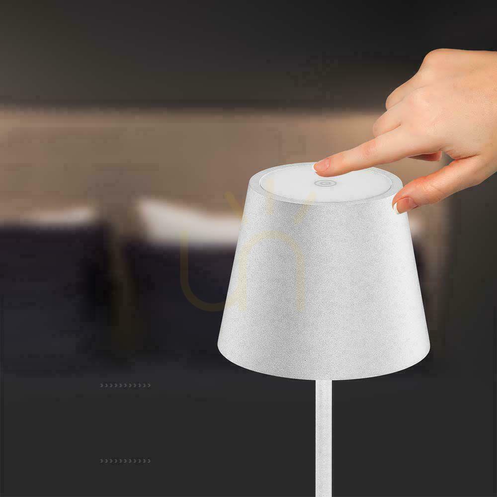Előnézet V-TAC 4W LED állólámpa fehér IP54 újratölthető VT-7544-W 3000K 300lm. V-TAC 4W LED állólámpa fehér IP54 újratölthető VT-7544-W 3000K 300lm.