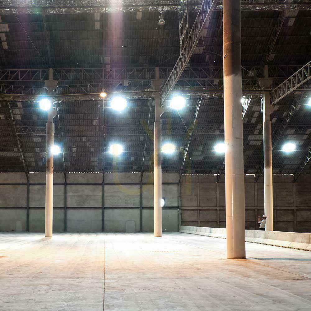 Kilátás LED High Bay V-TAC 100W 110st 120Lm/W IP65 VT-92100 4000K 10200lm lámpatest. LED High Bay V-TAC 100W 110st 120Lm/W IP65 VT-92100 4000K 10200lm lámpatest.