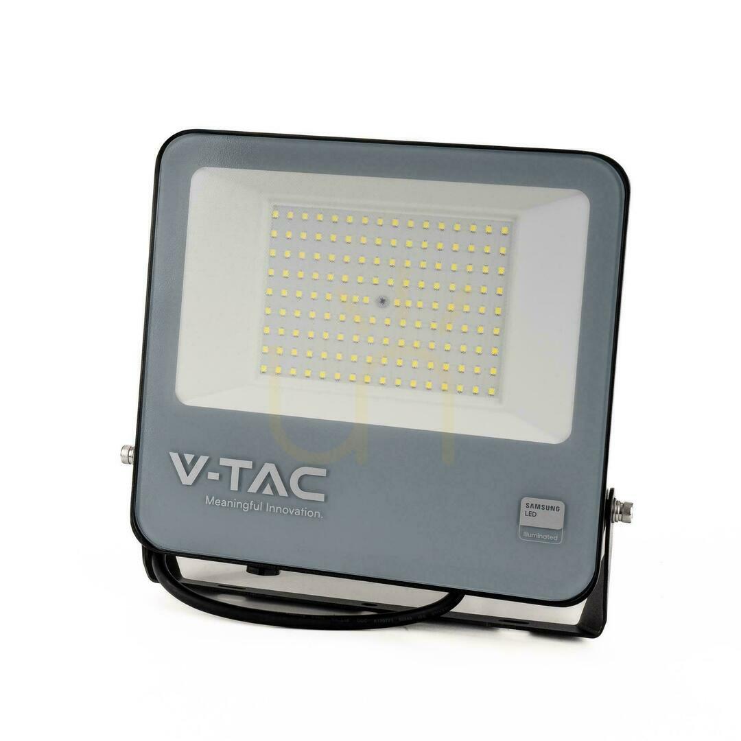 Jelölje be LED projektor V-TAC 100W 135Lm/W SAMSUNG CHIP Fekete VT-44101 6500K 11480lm 5 év garancia LED projektor V-TAC 100W 135Lm/W SAMSUNG CHIP Fekete VT-44101 6500K 11480lm 5 év garancia