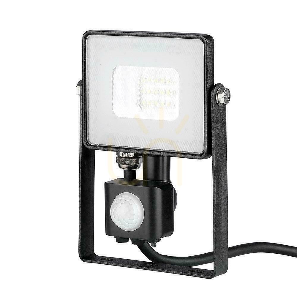 Kijelző V-TAC LED projektor 10W SAMSUNG CHIP Mozgásérzékelő Cut-OFF funkció Fekete VT-10-S-B 4000K 800lm 5 év garancia V-TAC LED projektor 10W SAMSUNG CHIP Mozgásérzékelő Cut-OFF funkció Fekete VT-10-S-B 4000K 800lm 5 év garancia