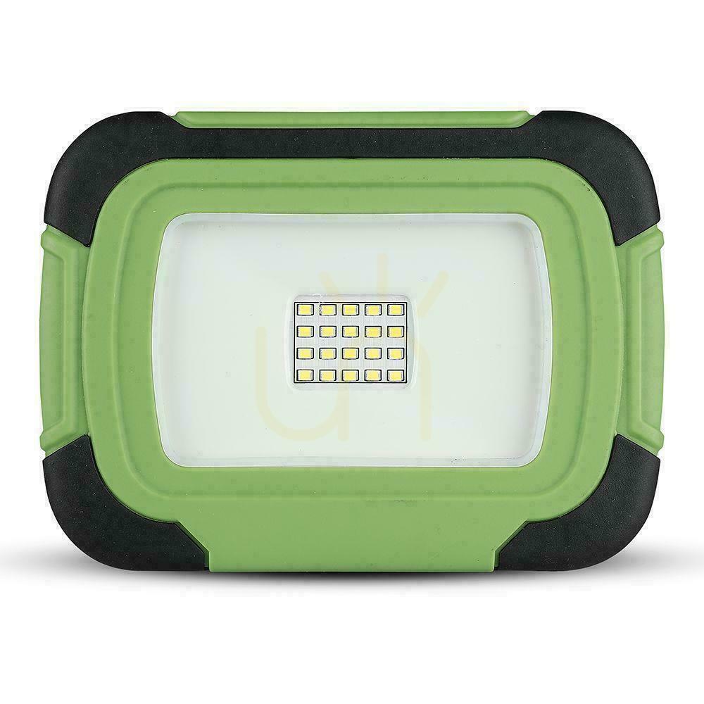Kilátás V-TAC LED projektor 10W USB újratölthető SAMSUNG CHIP SOS funkció 3.7V Li-Ion IP44 VT-11-R 6400K 700lm 6400K 700lm V-TAC LED projektor 10W USB újratölthető SAMSUNG CHIP SOS funkció 3.7V Li-Ion IP44 VT-11-R 6400K 700lm 6400K 700lm