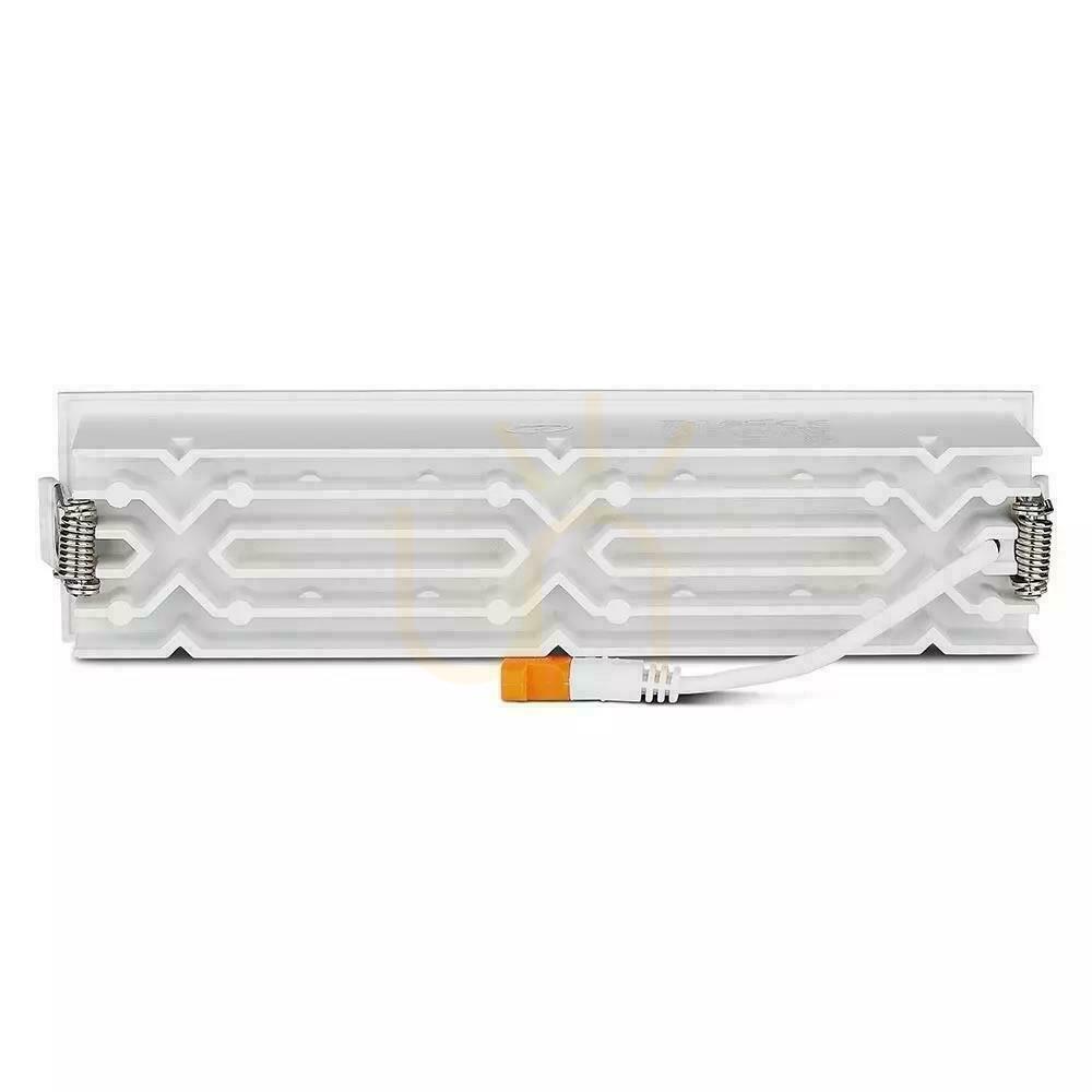 Jelölje be V-TAC Downlight SAMSUNG CHIP 20W UGR19 CRI90+ 12st VT-2-21 5700K 1600lm 5 év garancia lámpatest V-TAC Downlight SAMSUNG CHIP 20W UGR19 CRI90+ 12st VT-2-21 5700K 1600lm 5 év garancia lámpatest
