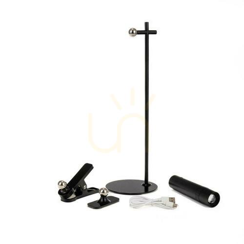 Jelölje be V-TAC 4 az 1-ben asztali lámpa 37cm háttérképes felcsatolható zseblámpa 3W LED fekete VT-7413 4000K 300lm