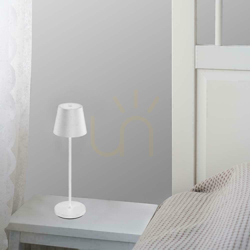 Kilátás V-TAC 1.5W LED-es asztali éjszakai lámpa töltés Dimmelhető IP54 fehér VT-7997 3000K 150lm V-TAC 1.5W LED-es asztali éjszakai lámpa töltés Dimmelhető IP54 fehér VT-7997 3000K 150lm