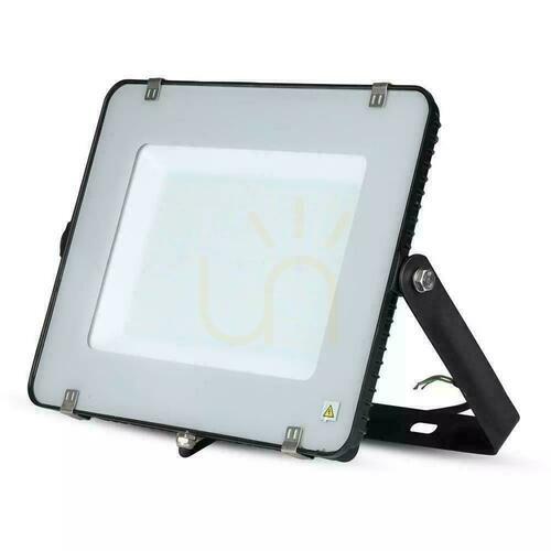 Jelölje be V-TAC 200W SAMSUNG CHIP LED projektor fekete VT-200 4000K 16500lm 5 év garancia
