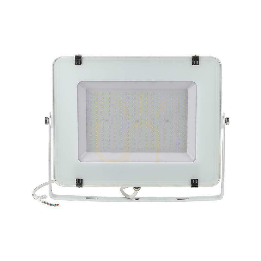 Előadás LED projektor V-TAC 200W SAMSUNG CHIP White VT-200 4000K 16500lm 5 év garancia LED projektor V-TAC 200W SAMSUNG CHIP White VT-200 4000K 16500lm 5 év garancia