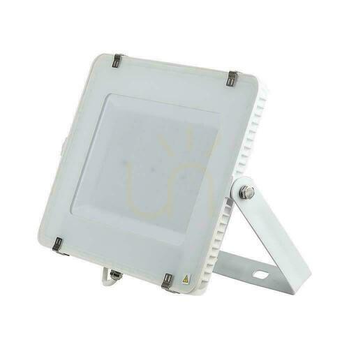 Jelölje be LED projektor V-TAC 200W SAMSUNG CHIP White VT-200 4000K 16500lm 5 év garancia