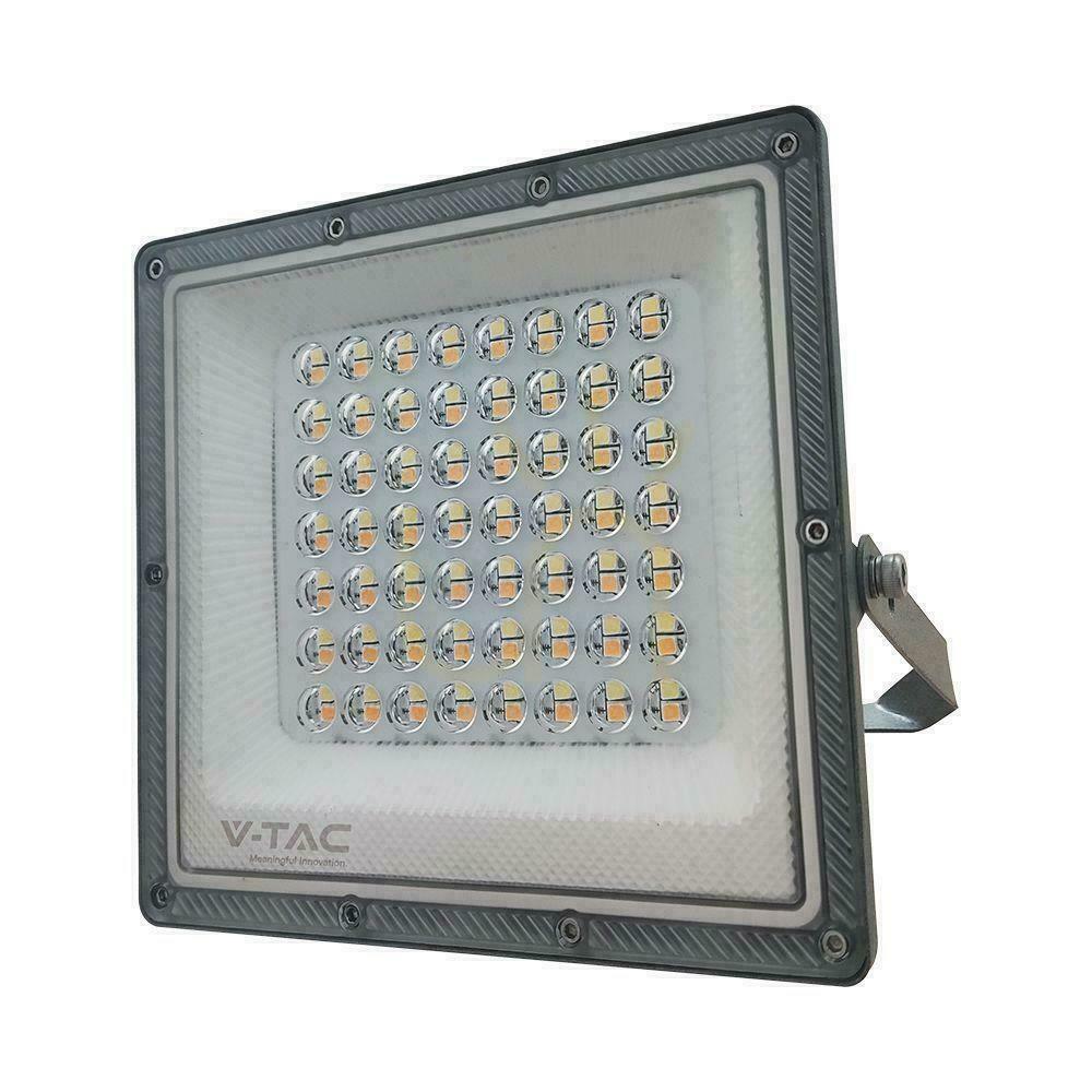Jelölje be V-TAC 50W CCT színváltó LED projektor, csere LED modul VT-44050CCT 3000-4000K-6500K 5000lm 3000-4000K-6500K 5000lm V-TAC 50W CCT színváltó LED projektor, csere LED modul VT-44050CCT 3000-4000K-6500K 5000lm 3000-4000K-6500K 5000lm