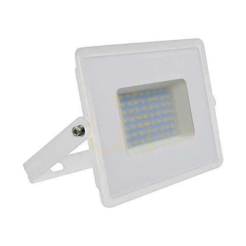 Jelölje be V-TAC LED projektor 50W SMD E-sorozatú fehér VT-4051 4000K 4300lm.