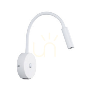 Lagos fehér fali lámpa 1 Usb small 4