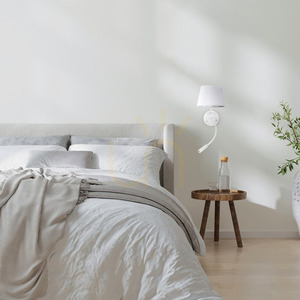 Maja fehér fali lámpa 2 E27 + G9 + Usb small 2