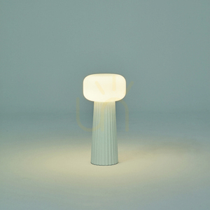 Mantra FARO asztali lámpa 7248 small 1