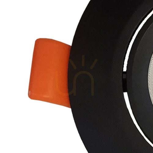 Jelölje be Mantra PANAMA 8763 fekete süllyesztett LED lámpatest 6W CCT