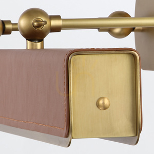 Nagy LED VALISE kép - Vintage sárgaréz, konyakszínű bőr QUINTIESSE 7 Nagy LED VALISE kép - Vintage sárgaréz, konyakszínű bőr QUINTIESSE small 7