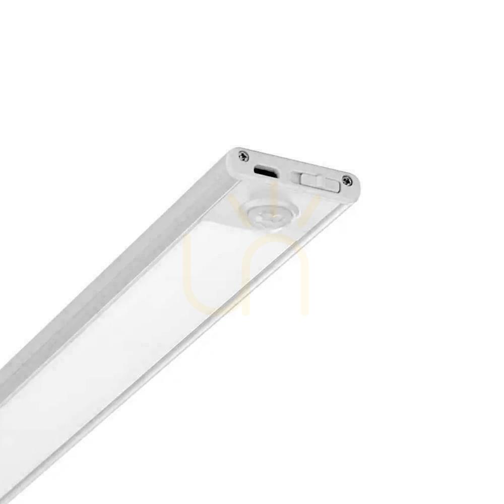 Jelölje be V-TAC 1.5W LED-es szekrény alatti lámpatest ezüst mozgásérzékelő USB töltés 30cm VT-8141 3000K 110lm V-TAC 1.5W LED-es szekrény alatti lámpatest ezüst mozgásérzékelő USB töltés 30cm VT-8141 3000K 110lm