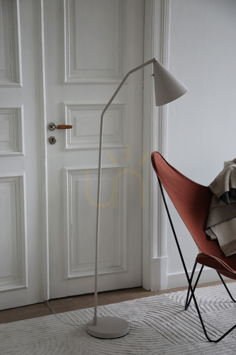 Jelölje be Padlólámpa Markslojd FUNIL 108890 LED bézs acél 144 cm