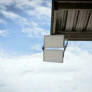 LED projektor V-TAC CREE CHIP 500W fekete IP65 135Lm/W VT-48500 6500K 67500lm 6 év garancia 6 év garancia small 7