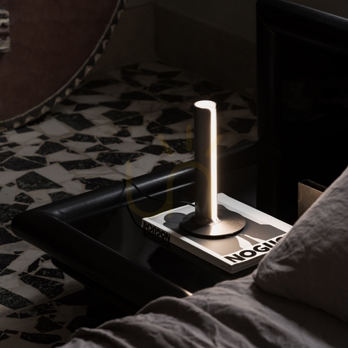 Jelölje be Asztali lámpa Ideallux DORICA szürke LED 8W fém 13 cm 362564