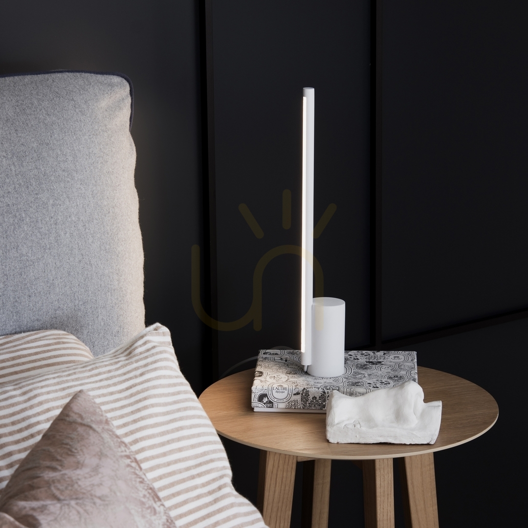 Kilátás Asztali lámpa Ideallux ESSENCE fehér LED 12W 3000K 39,5 cm 367149 Asztali lámpa Ideallux ESSENCE fehér LED 12W 3000K 39,5 cm 367149