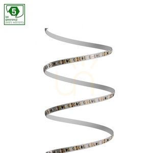 LED szalag 2835 12V 120 9.6 W / M 730lm / M WW 8mm IP20 5 ÉV 5m tekercs small 0