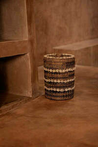 Bazar Bizar The Shell rattan tárolókosár természetes barna 21 × 21 × 32 cm small 1