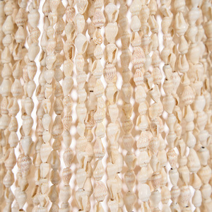 Bazar Bizar The Ocean Tower Shell Natural L kagylócsillár E27 40×40×85 cm BABL035N-L small 10