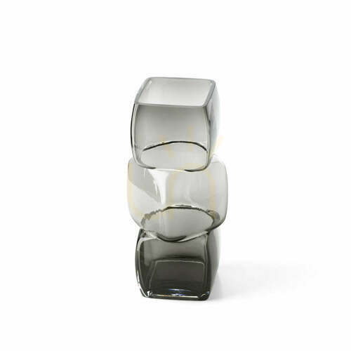 Jelölje be Váza The Cubes sötétszürke M Glass Collection