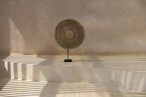 Dekor számkagyló Guadeloupe állványon, natúr fehér, 55 cm small 1