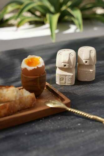 Jelölje be Salt & Pepper Sumba só- és borsszóró készlet